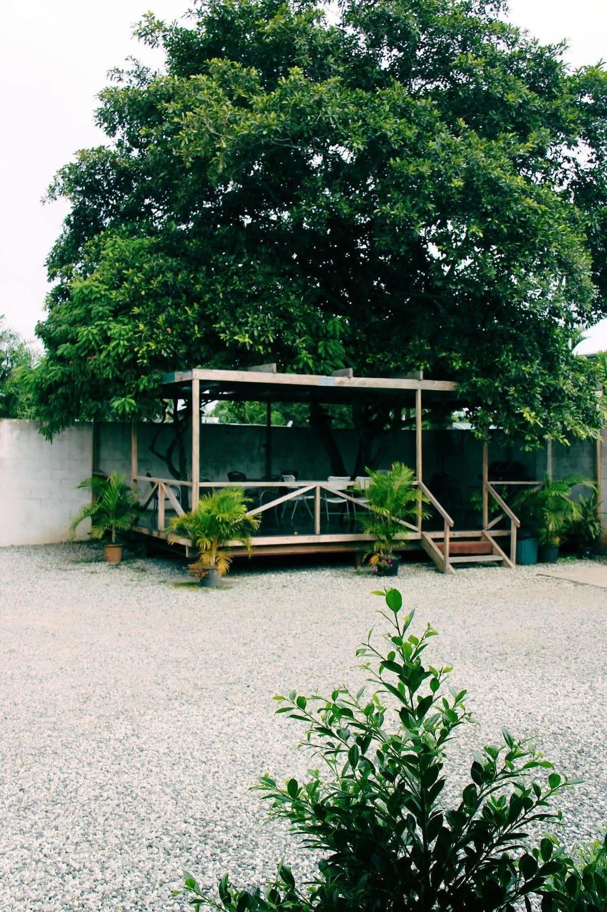 Citi Serviced Apartments & Motel - Lagatoi Place Port Moresby Exterior photo